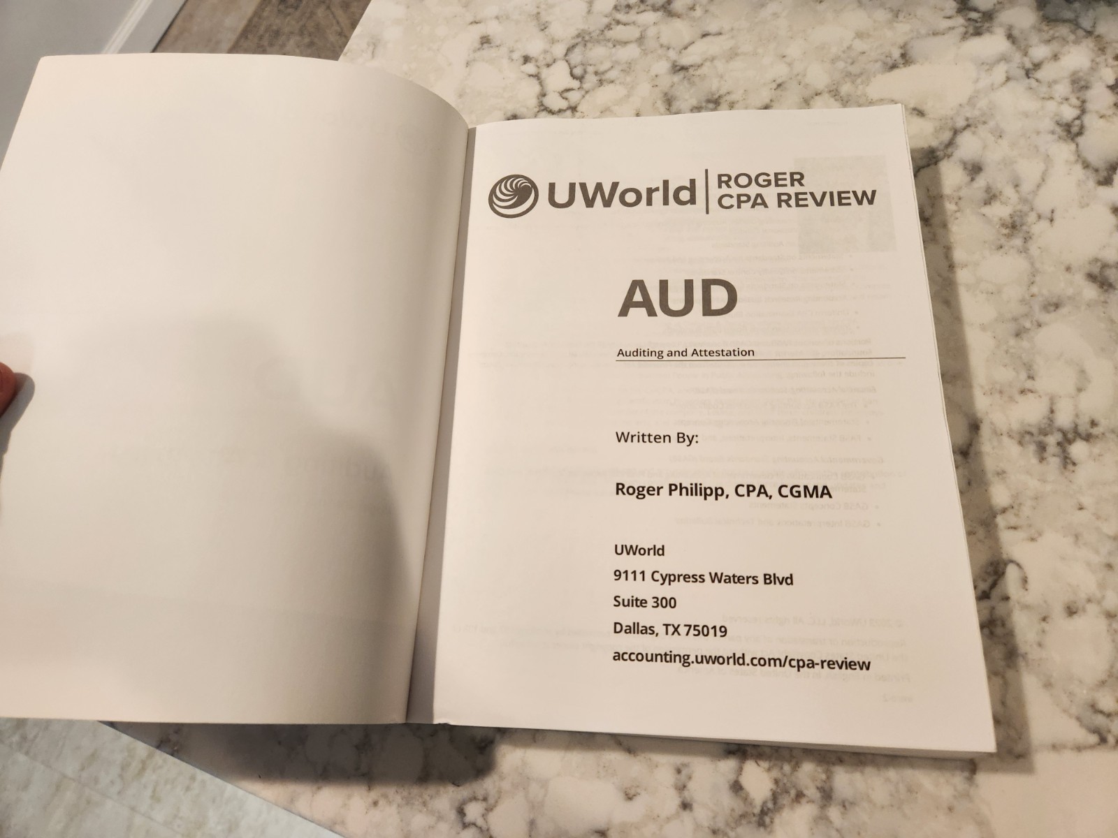 AUD 2023 Edition Textbook by UWorld LLC (2022, Trade Paperback)