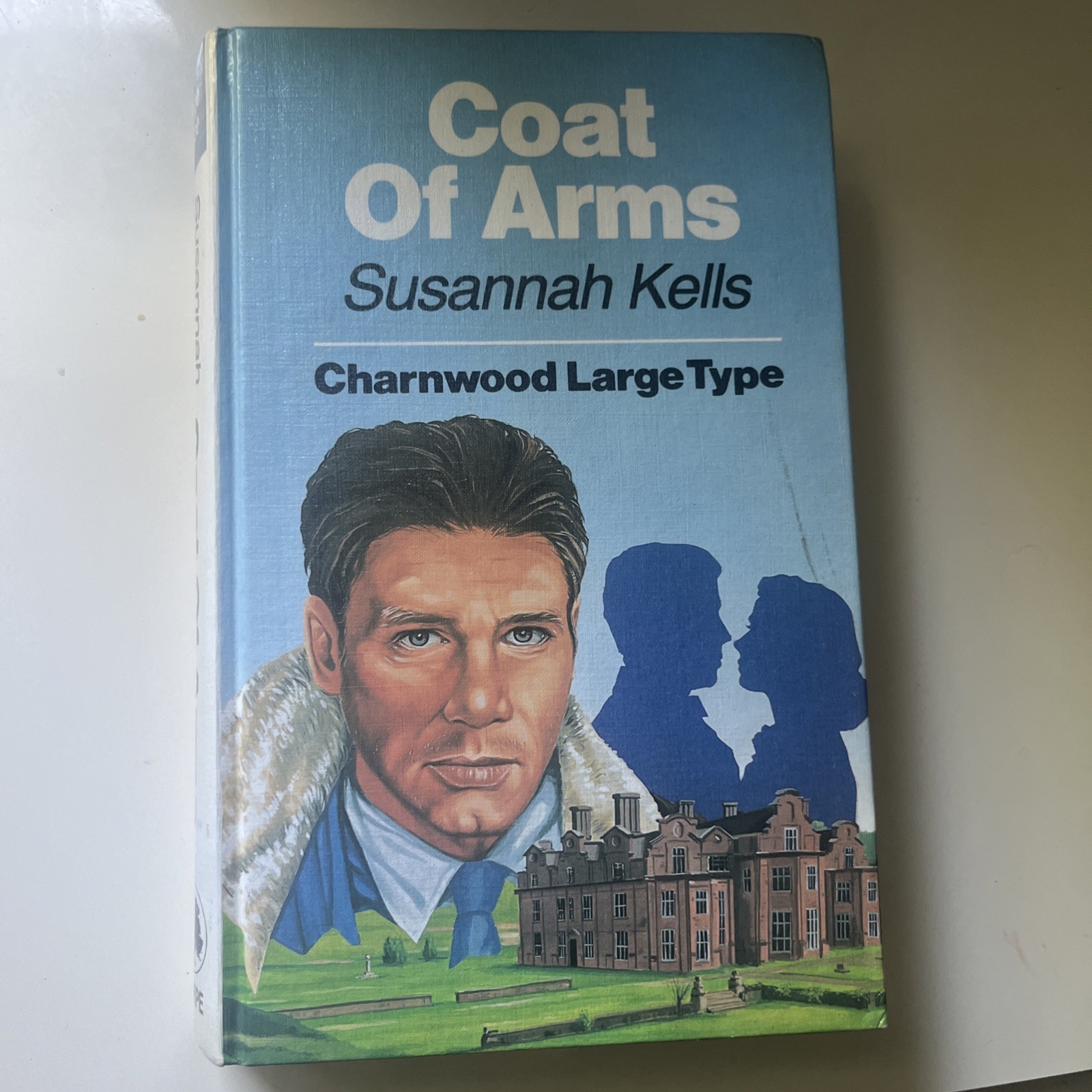 Coat of Arms by Susannah Kells (Bernard Cornwell) Charnwood Large Type. HC. Exlb
