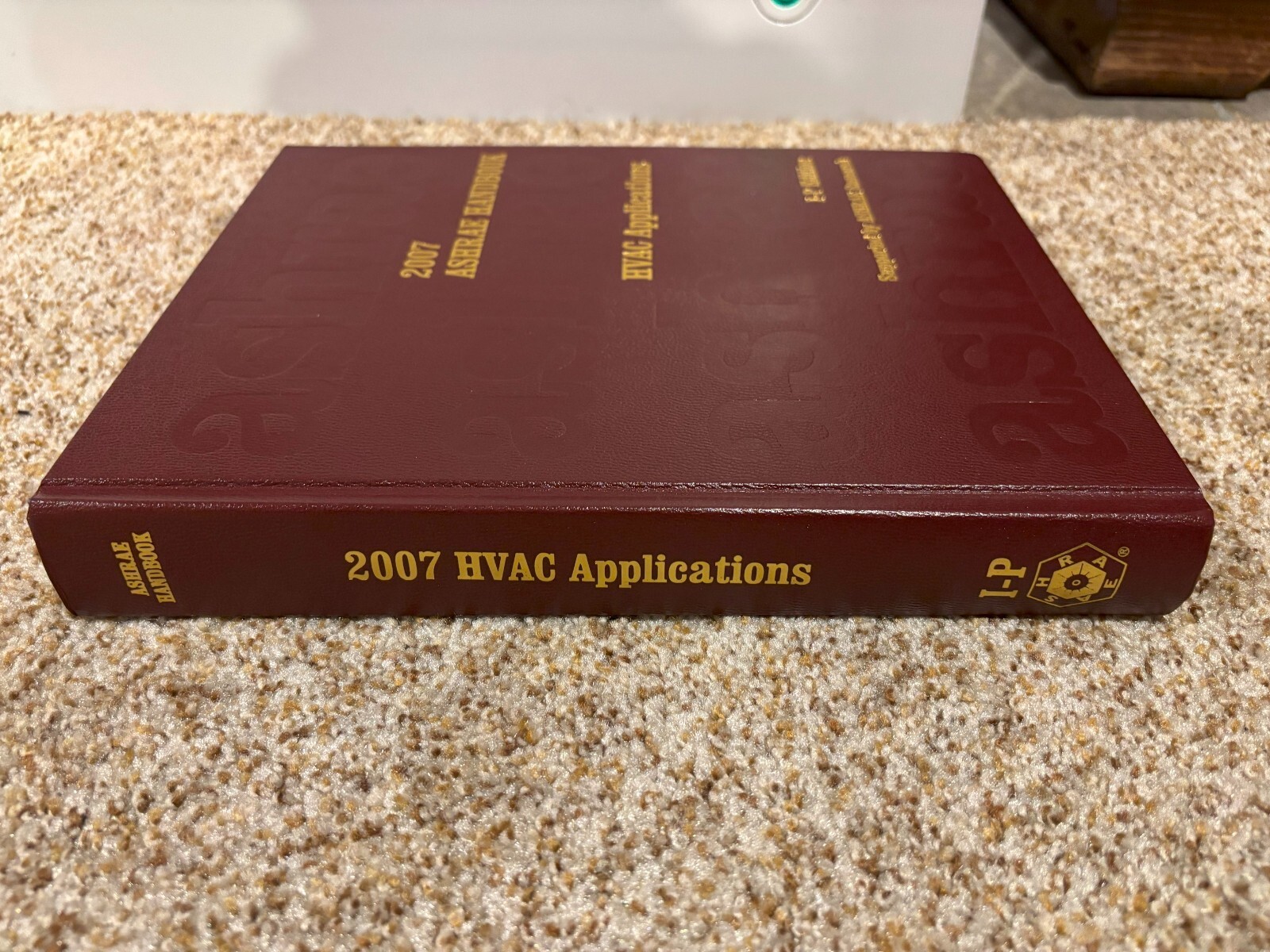 2007 ASHRAE HVAC APPLICATIONS HANDBOOK I-P EDITION HARDCOVER BOOK WITH CD PDF